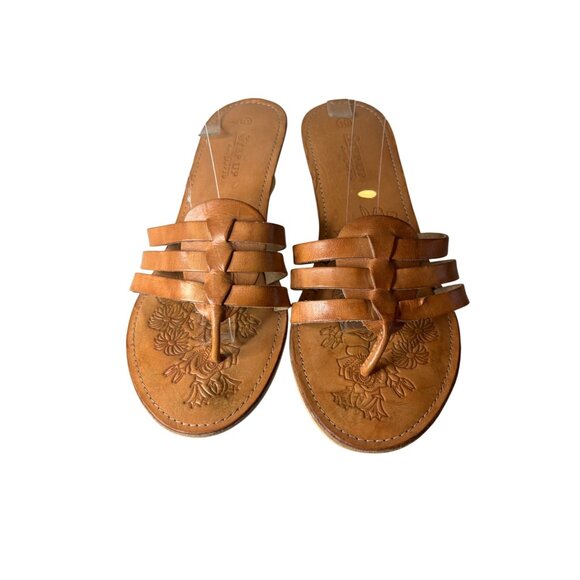 Step Up Slip On Wedge Sandals Tan Sz 10 Open Toe Floral Embossed Sole Strappy - Picture 2 of 9